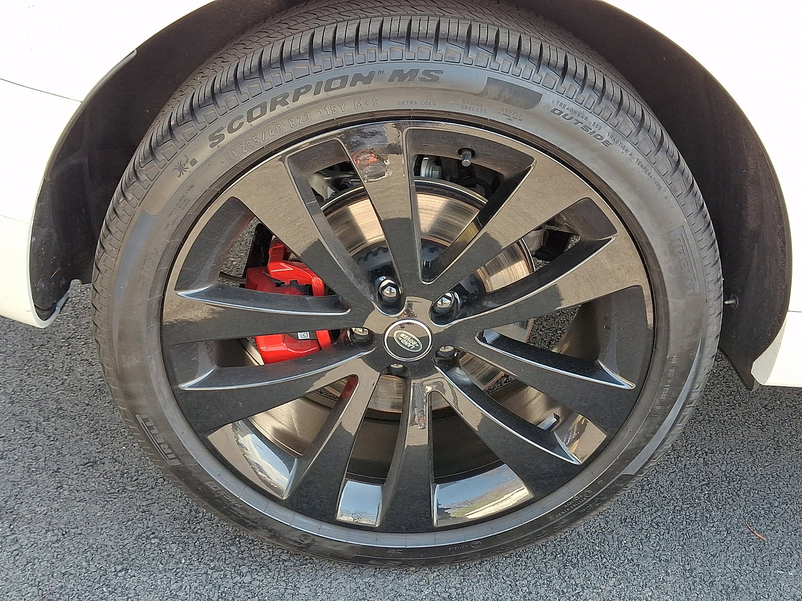 Used 2025 Land Rover Range Rover Sport Dynamic SE image 11