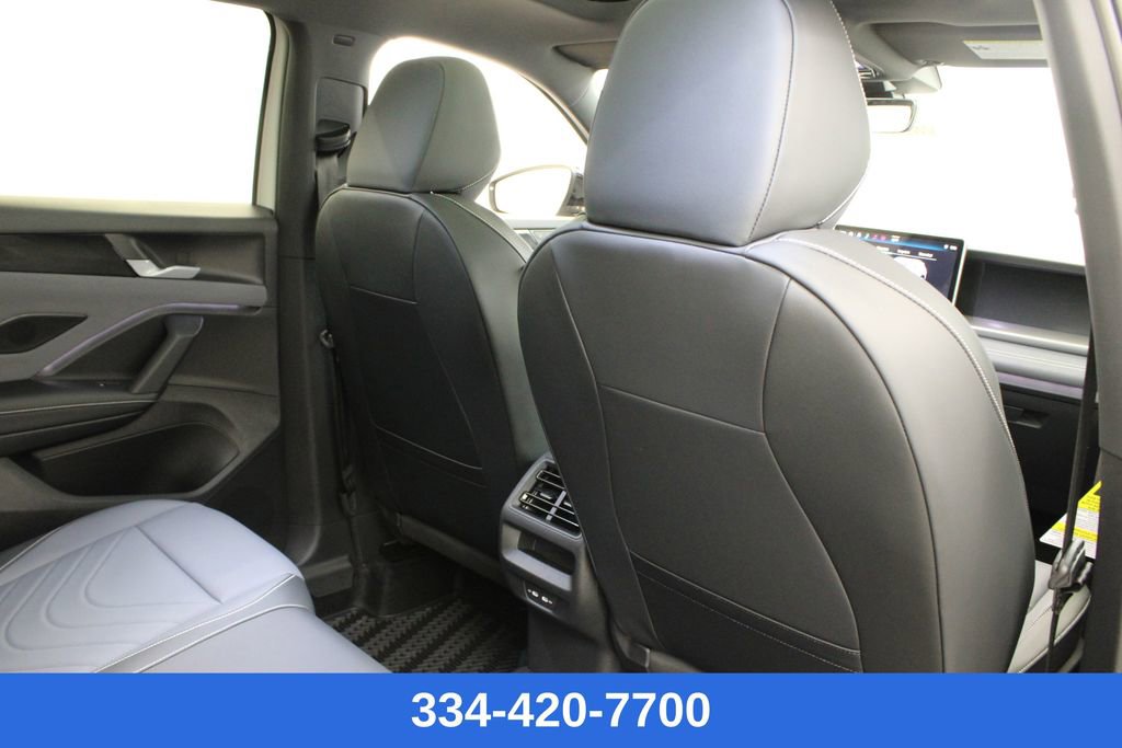 New 2026 Volkswagen Tiguan SE R-Line image 19