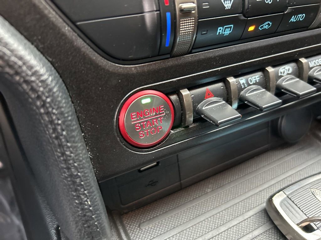 Used 2020 Ford Mustang Shelby GT500 w/ Technology Package image 50