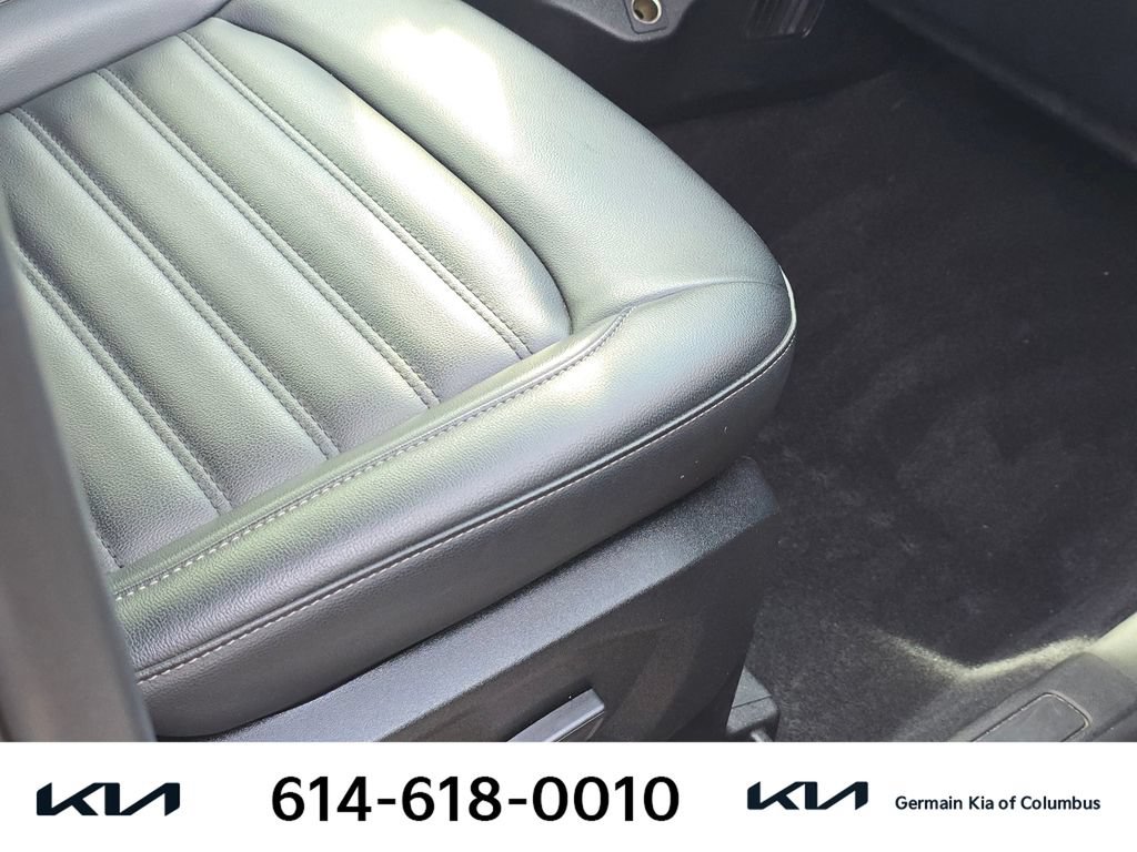 Used 2021 Ford Edge SEL w/ Convenience Package FWD image 26