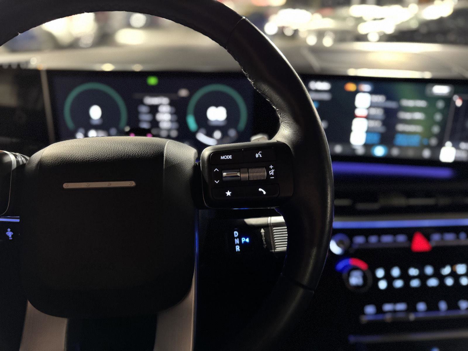 Used 2024 Hyundai Santa Fe Limited image 26