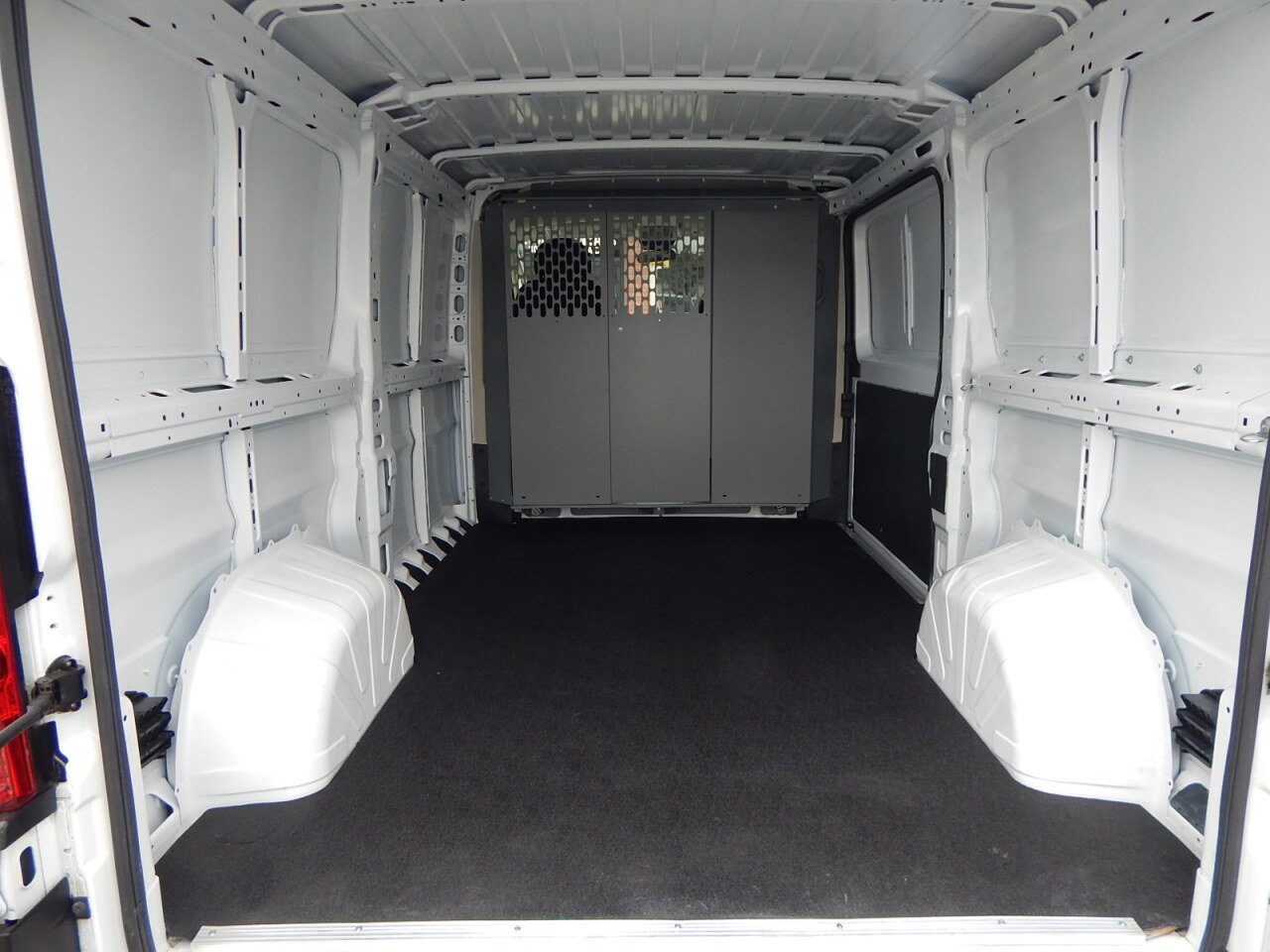 Used 2018 RAM ProMaster 1500 FWD image 12