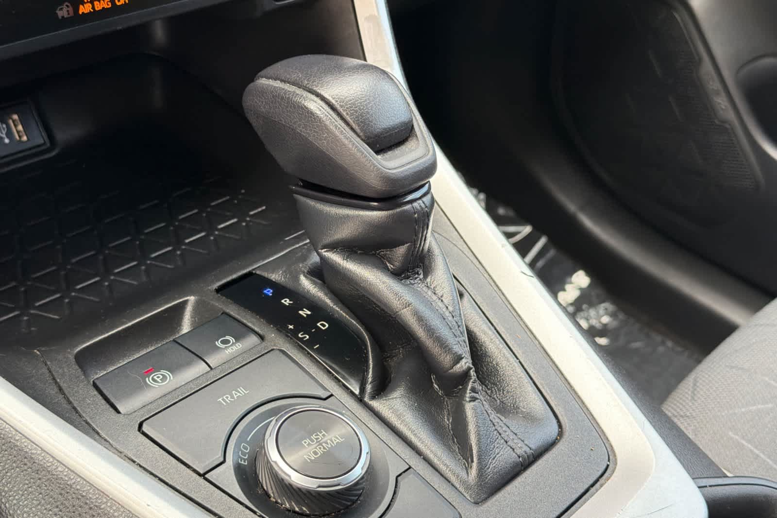 Certified 2023 Toyota RAV4 XLE AWD/4WD image 23