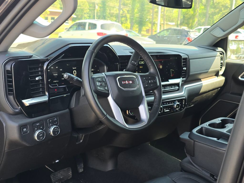 Used 2026 GMC Sierra 1500 SLT image 13