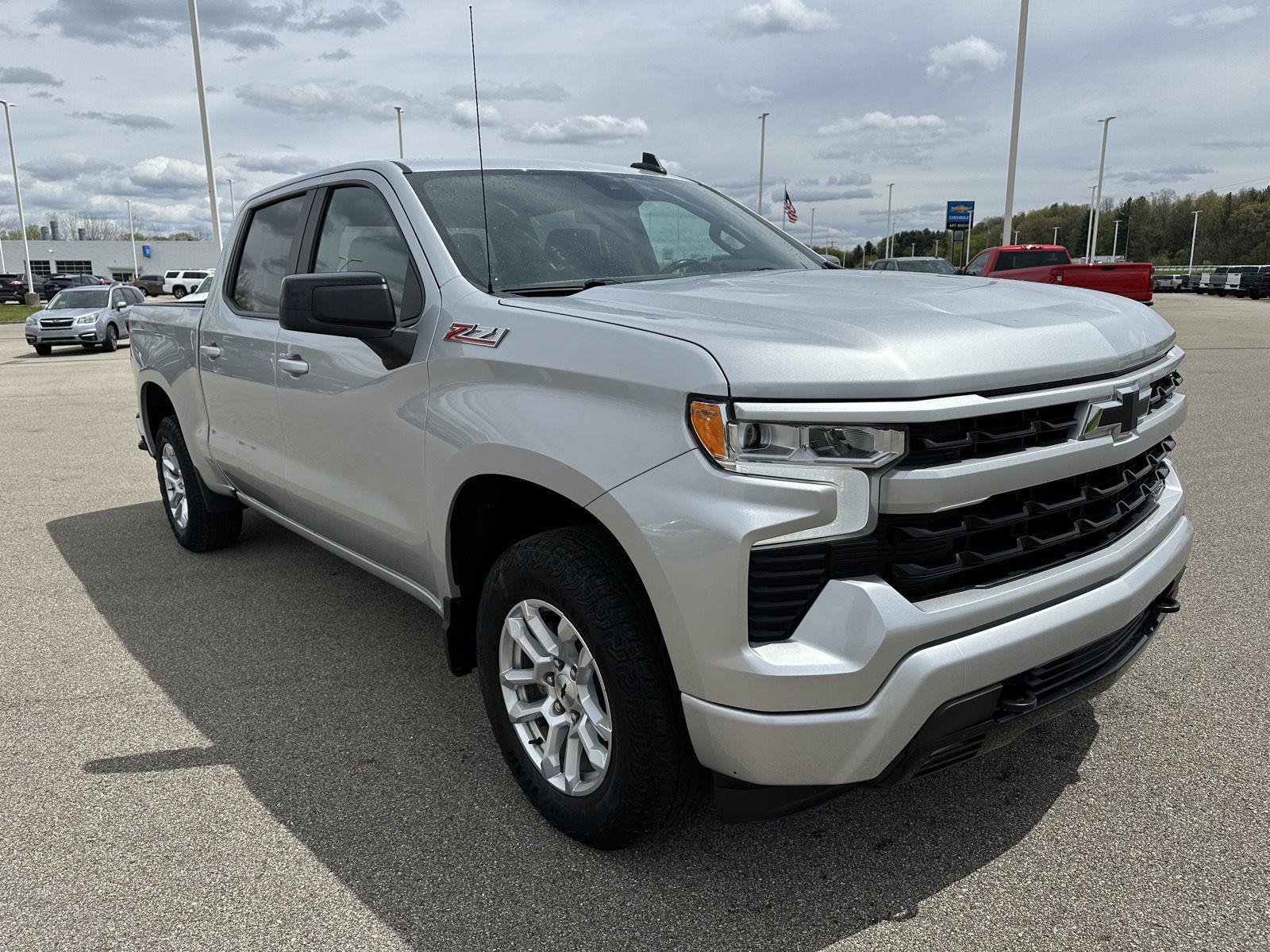 Used 2022 Chevrolet Silverado 1500 RST AWD/4WD image 9