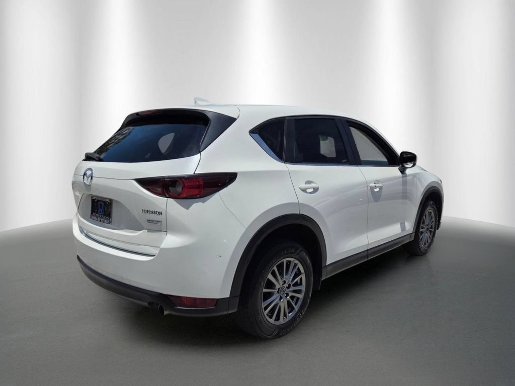 Used 2017 MAZDA CX-5 Touring w/ Preferred Equipment Package AWD/4WD image 3