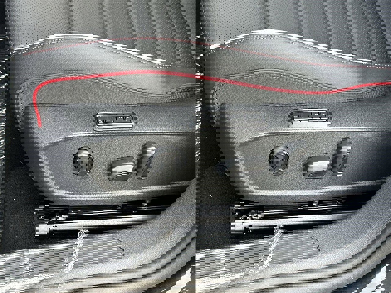 New 2025 Volkswagen GTI Autobahn image 16