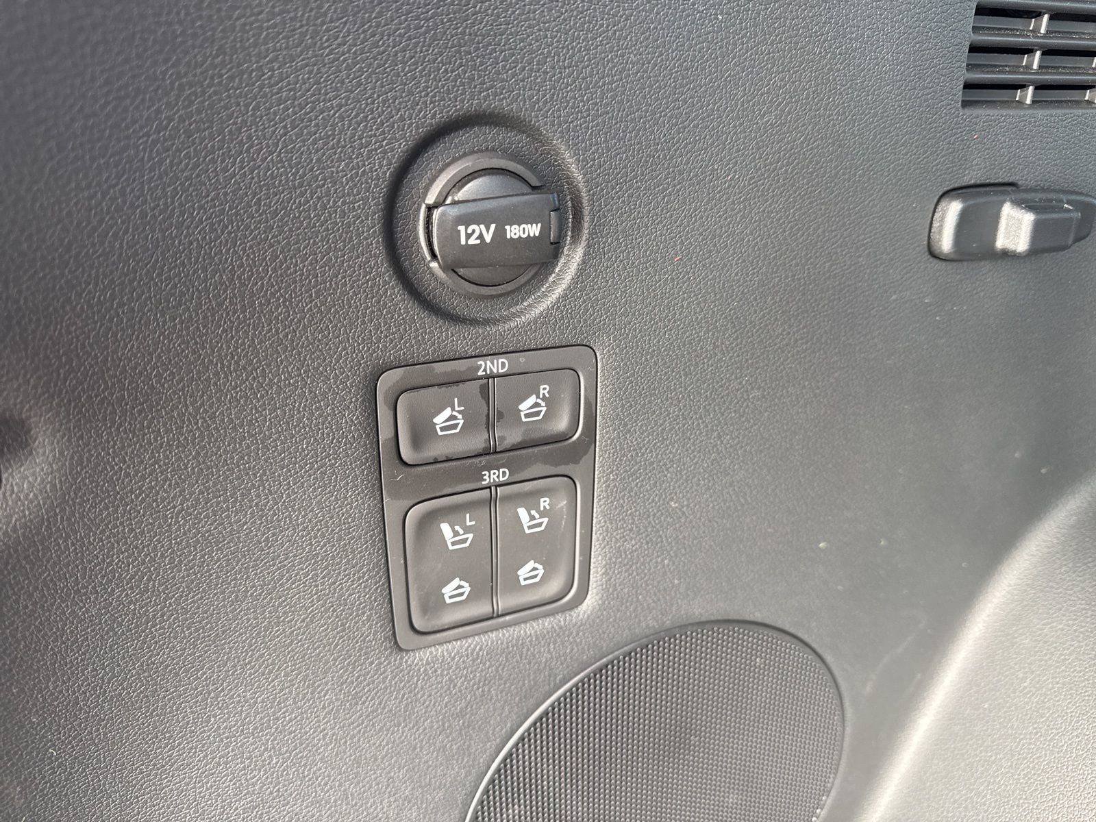 Used 2025 Hyundai Palisade Calligraphy image 13