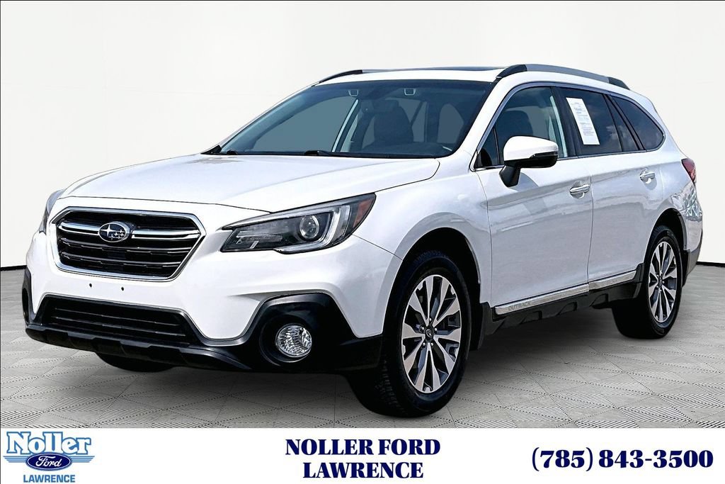 Used 2019 Subaru Outback 2.5i Touring AWD/4WD image 1
