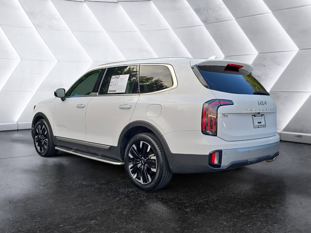 Used 2024 Kia Telluride SX image 3