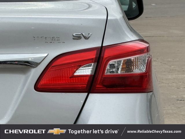 Used 2019 Nissan Sentra SV FWD image 8