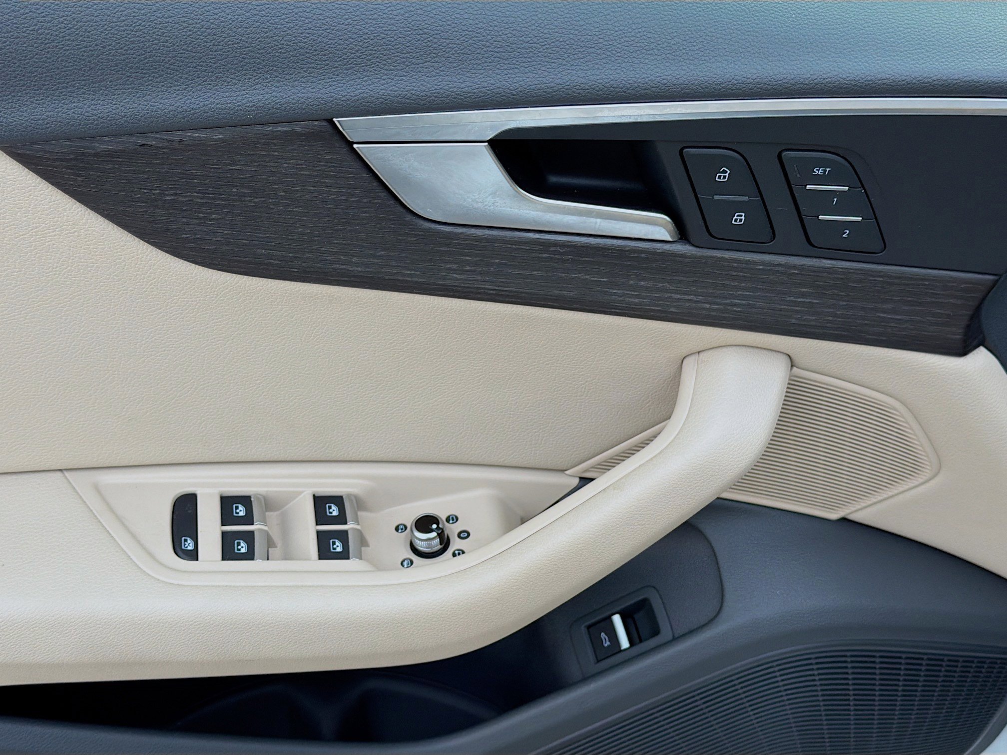 Used 2018 Audi A4 2.0T Premium Plus image 22