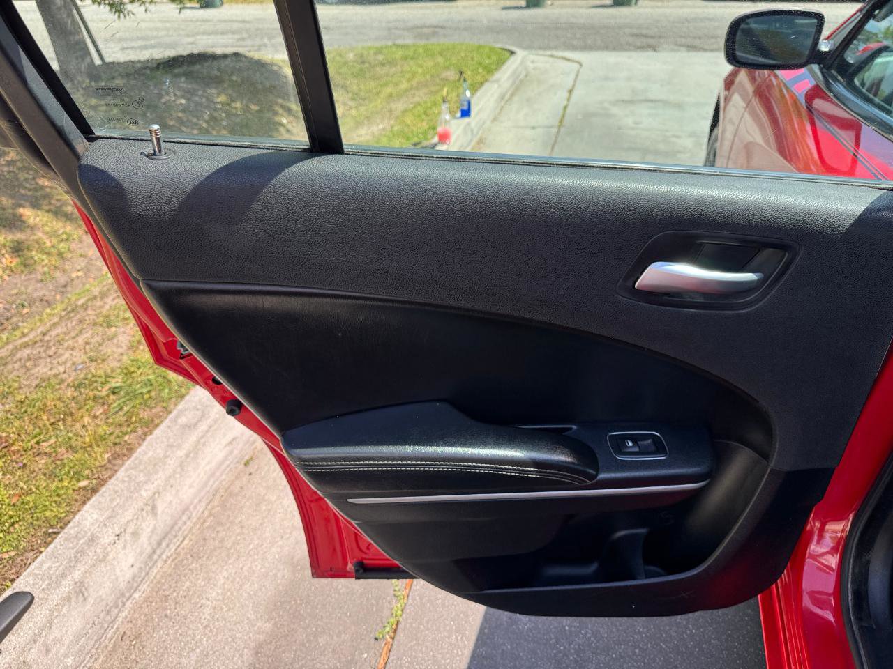 Used 2020 Dodge Charger SXT w/ Leather Interior Group image 18