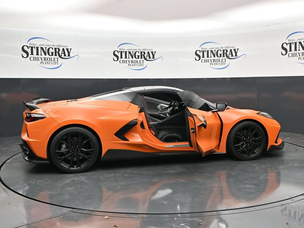 Used 2023 Chevrolet Corvette Stingray Premium Conv w/ Z51 Performance Package RWD image 36