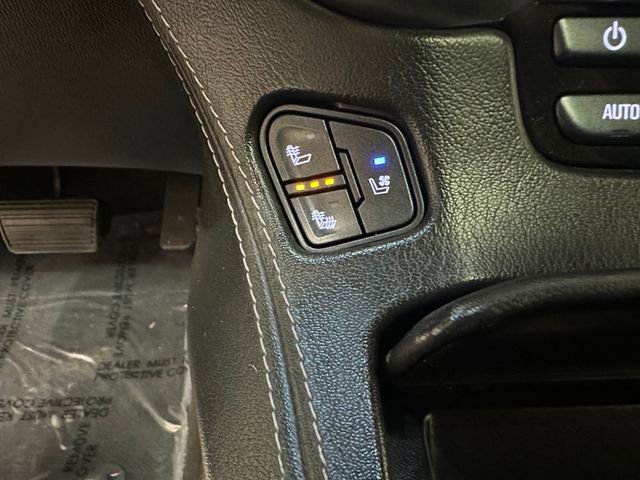 Used 2018 Chevrolet Tahoe Premier AWD/4WD image 16