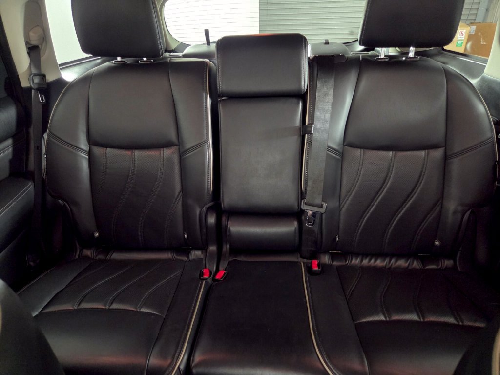 Used 2019 INFINITI QX60 Luxe w/ Essential Package FWD image 21