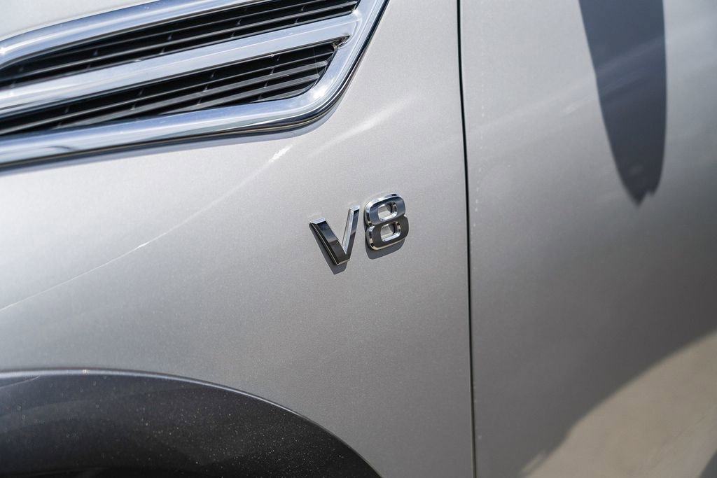 Used 2019 Nissan Armada SV w/ Driver Package RWD image 9