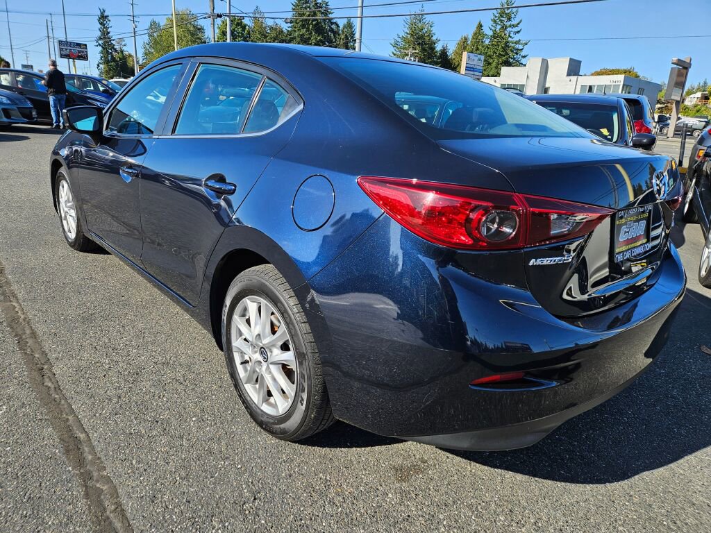 Used 2017 MAZDA MAZDA3 Sport w/ Preferred Equipment Package image 6