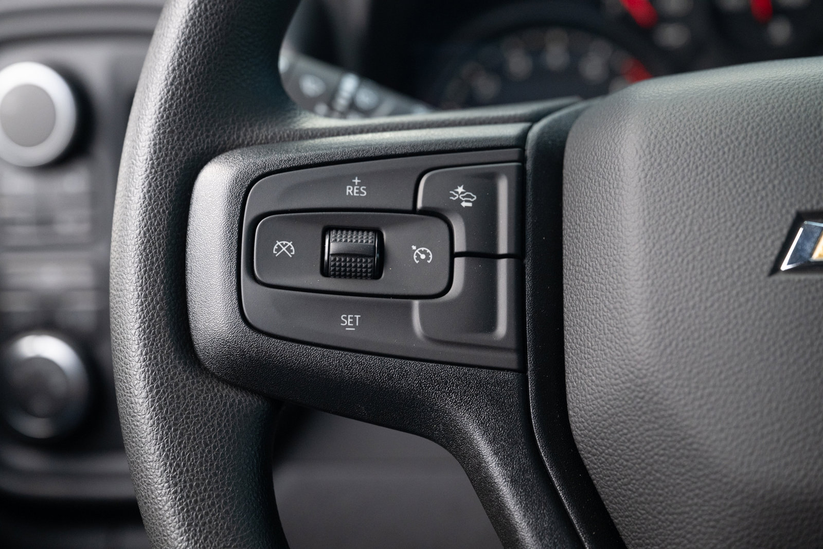 Used 2025 Chevrolet Silverado 1500 Custom image 22