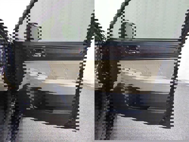 Used 2019 Subaru Outback 2.5i Limited w/ Popular Package #2 image 27