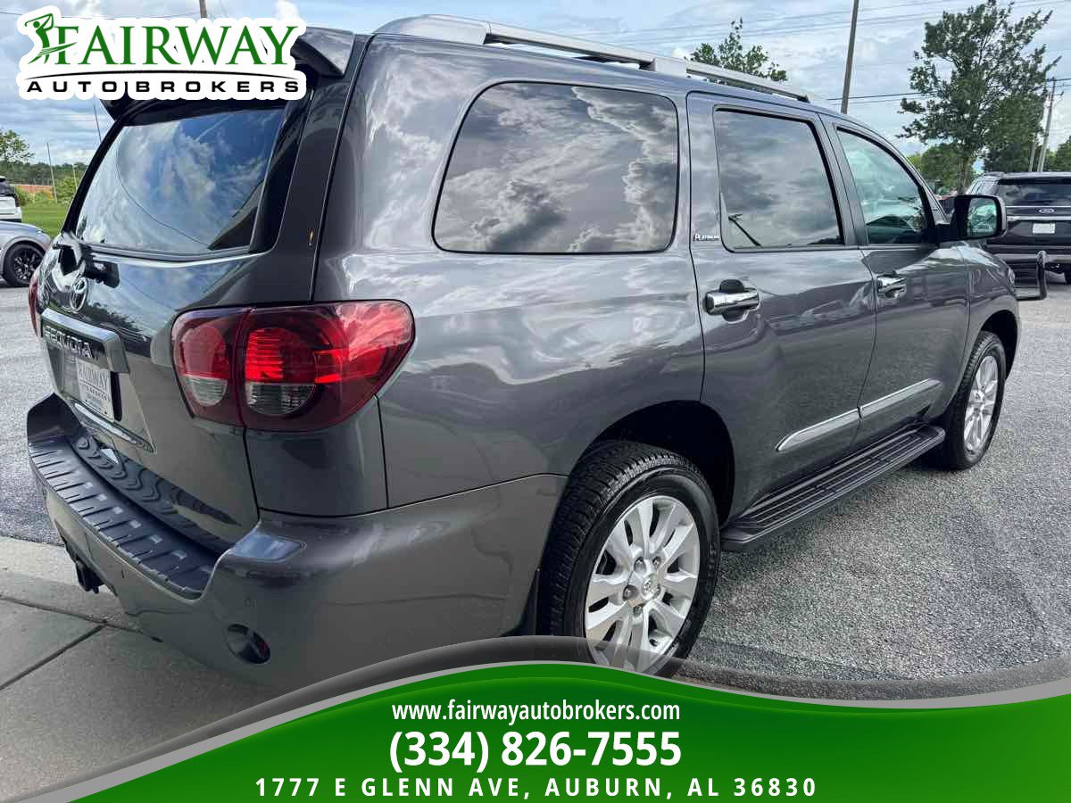 Used 2021 Toyota Sequoia Platinum AWD/4WD image 6