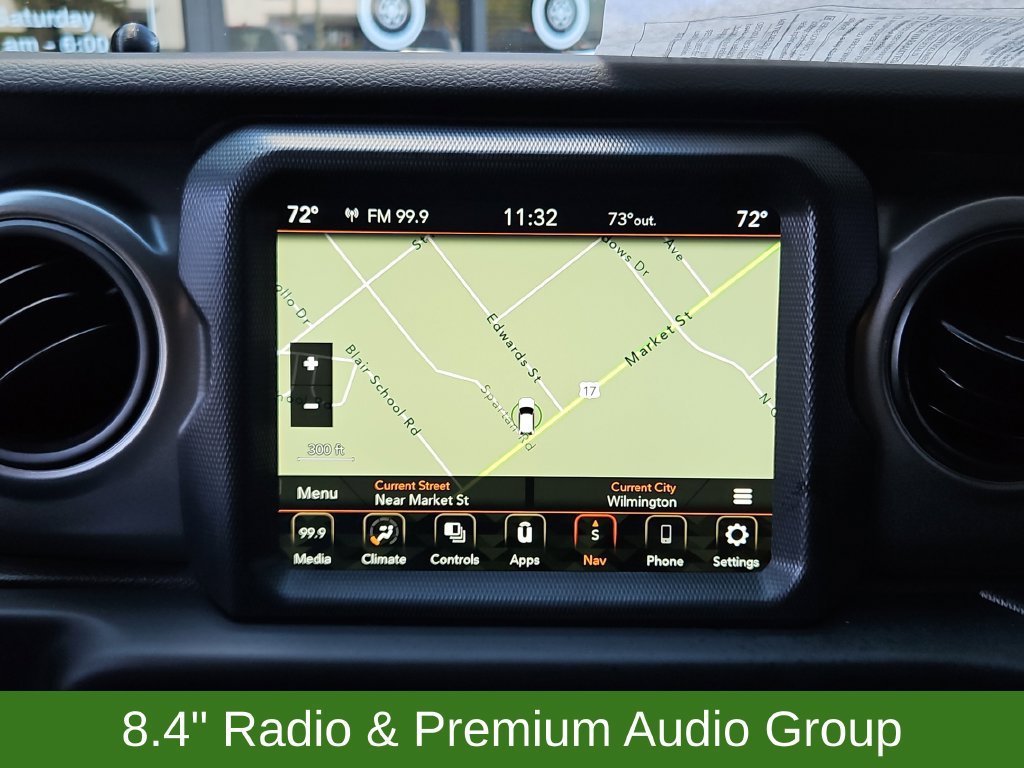 Used 2023 Jeep Gladiator Sport AWD/4WD image 18