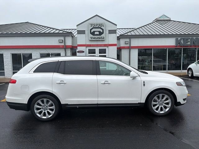 Used 2016 Lincoln MKT AWD w/ Equipment Group 201A image 11