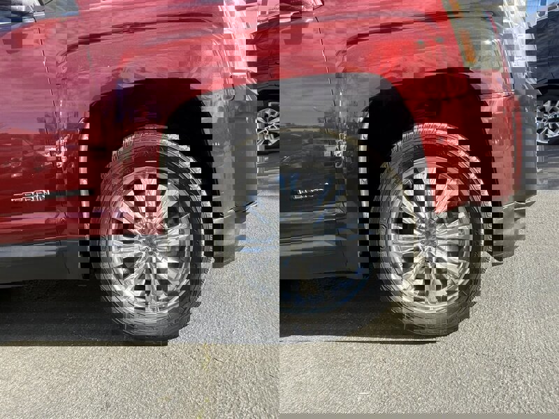 Used 2011 GMC Terrain SLT w/ Cargo Package image 17