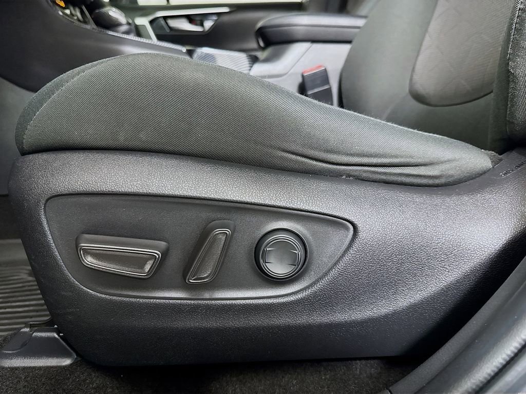 Used 2023 Toyota RAV4 XLE w/ Convenience Package AWD/4WD image 20