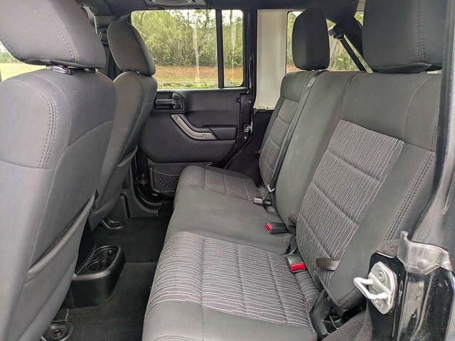 Used 2012 Jeep Wrangler Unlimited Sport AWD/4WD image 13