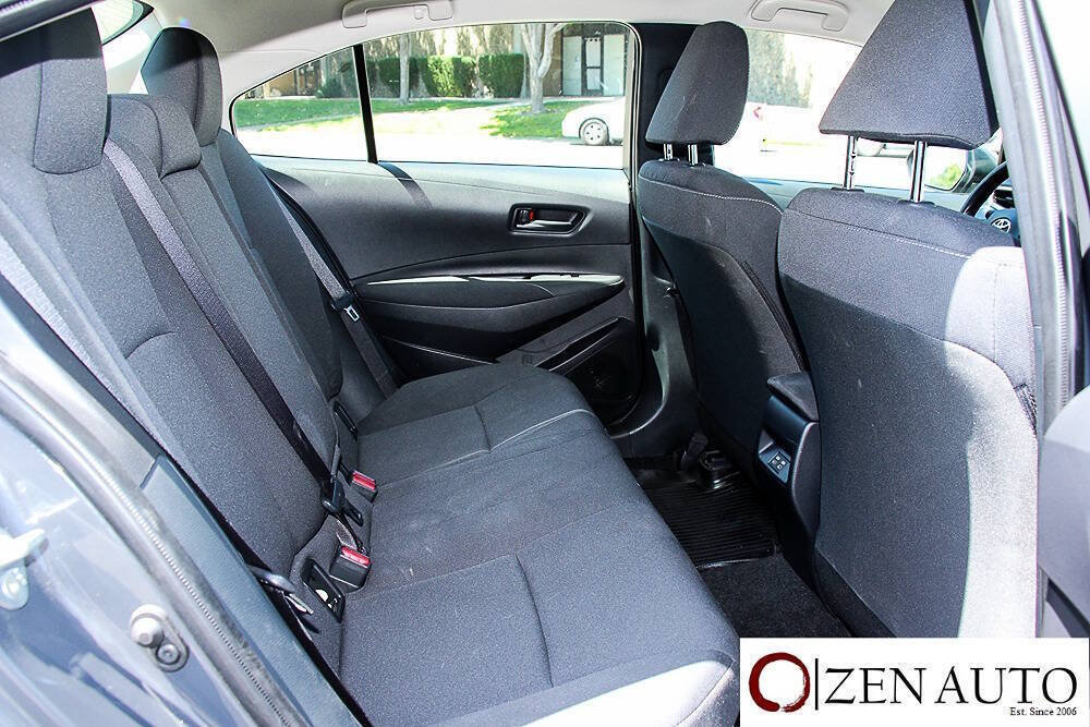 Used 2026 Toyota Corolla LE w/ LE Premium Package FWD image 20