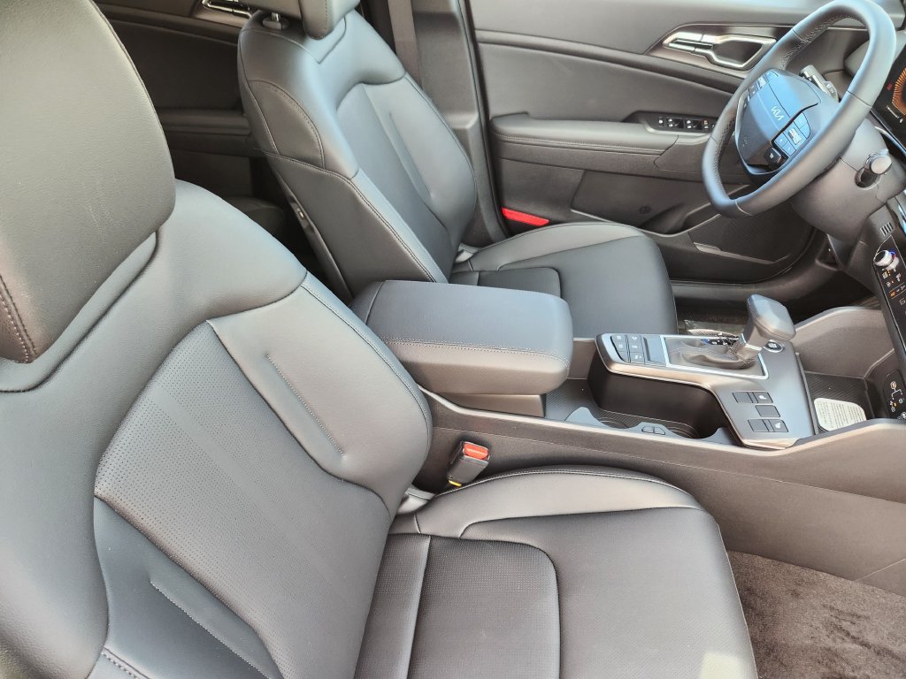 New 2026 Kia Sportage EX AWD/4WD image 14