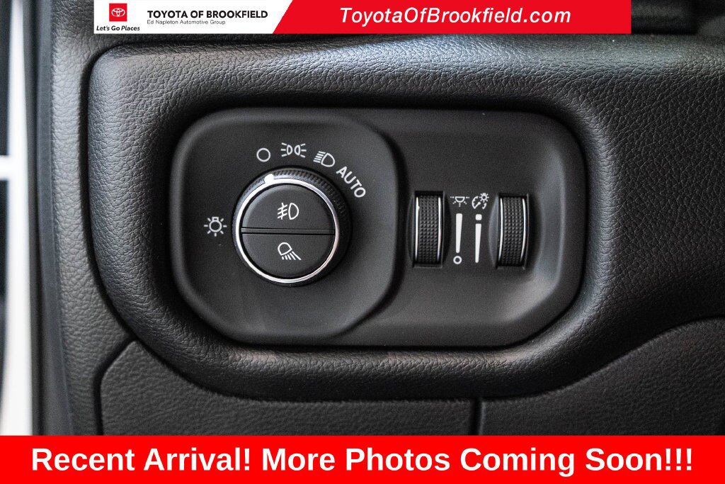 Used 2022 RAM 1500 Laramie AWD/4WD image 22