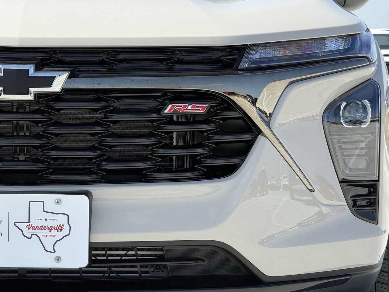 New 2026 Chevrolet Trax RS w/ Driver Confidence Package image 8