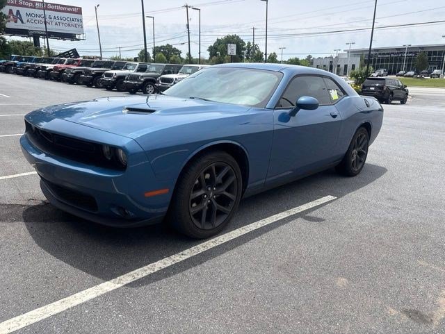 Used 2021 Dodge Challenger SXT w/ Blacktop Package RWD image 3