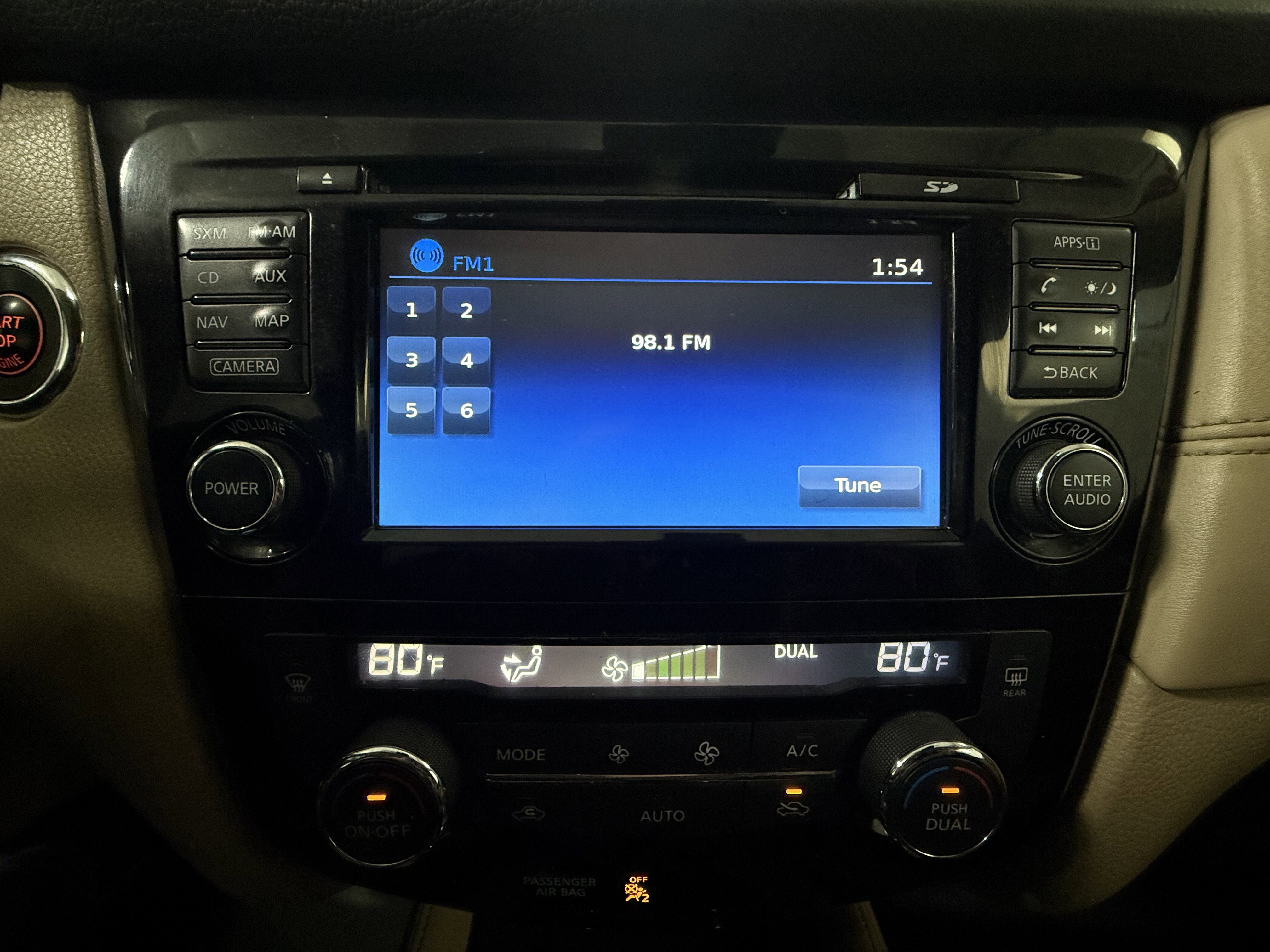 Used 2017 Nissan Rogue SL w/ SL Premium Package image 32