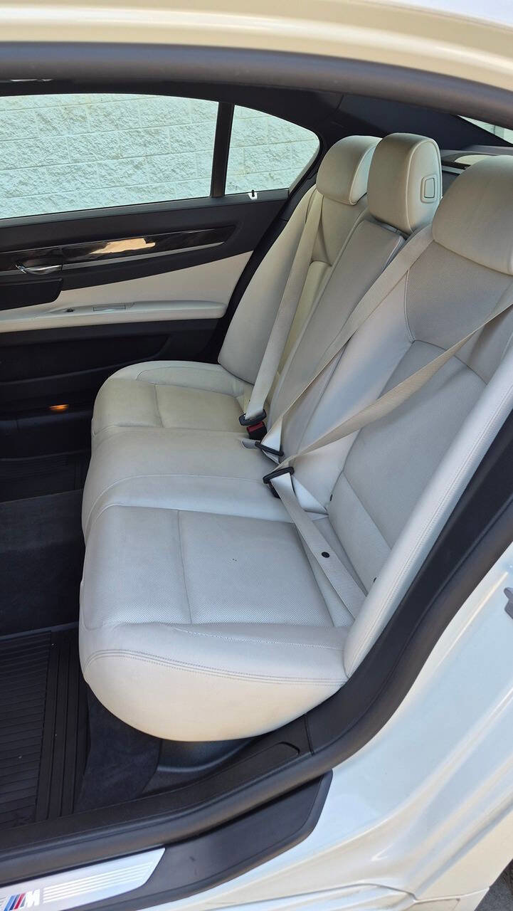 Used 2013 BMW 740Li xDrive AWD/4WD image 52
