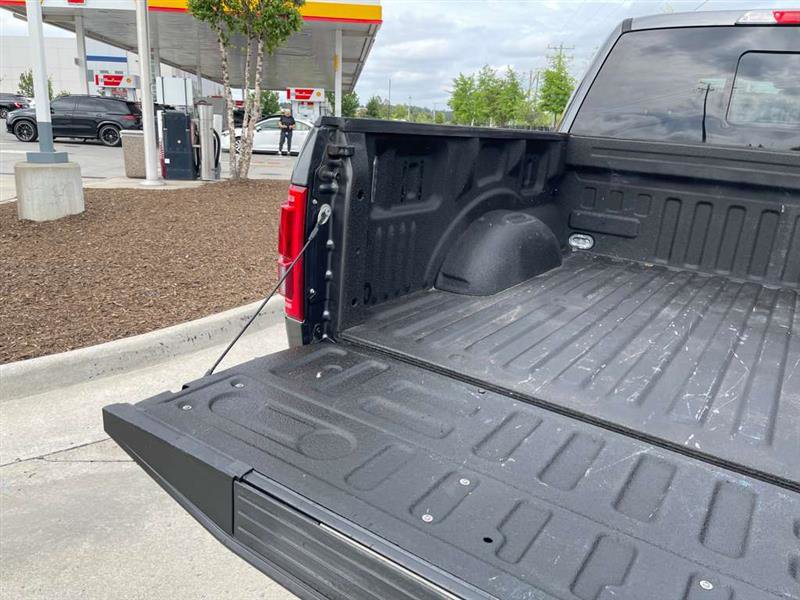 Used 2017 Ford F150 Lariat AWD/4WD image 39
