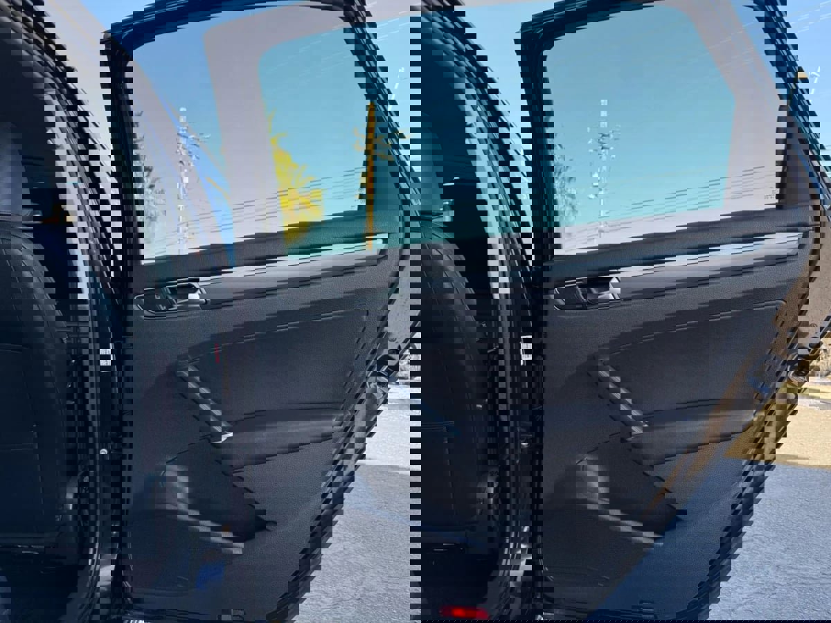 Used 2017 Volkswagen Passat 1.8T R-Line image 33