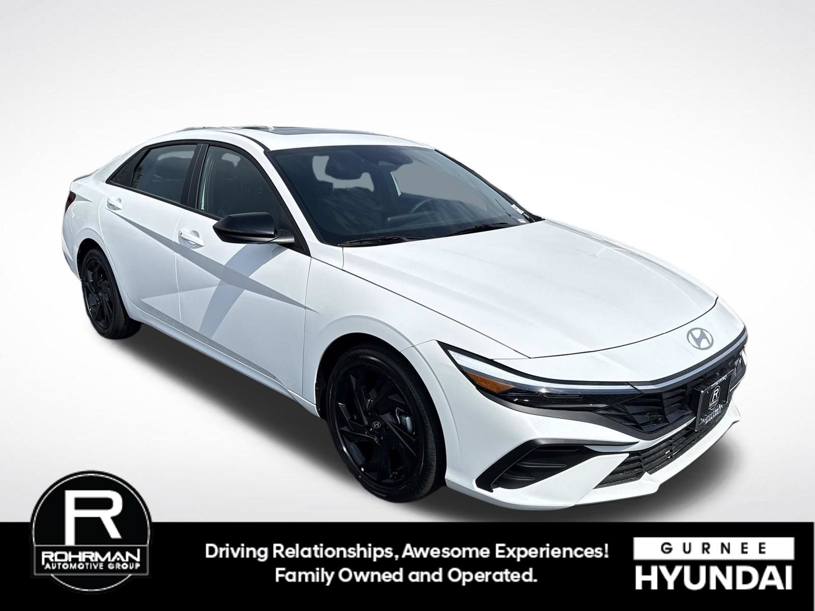 New 2026 Hyundai Elantra SEL Sport FWD image 2