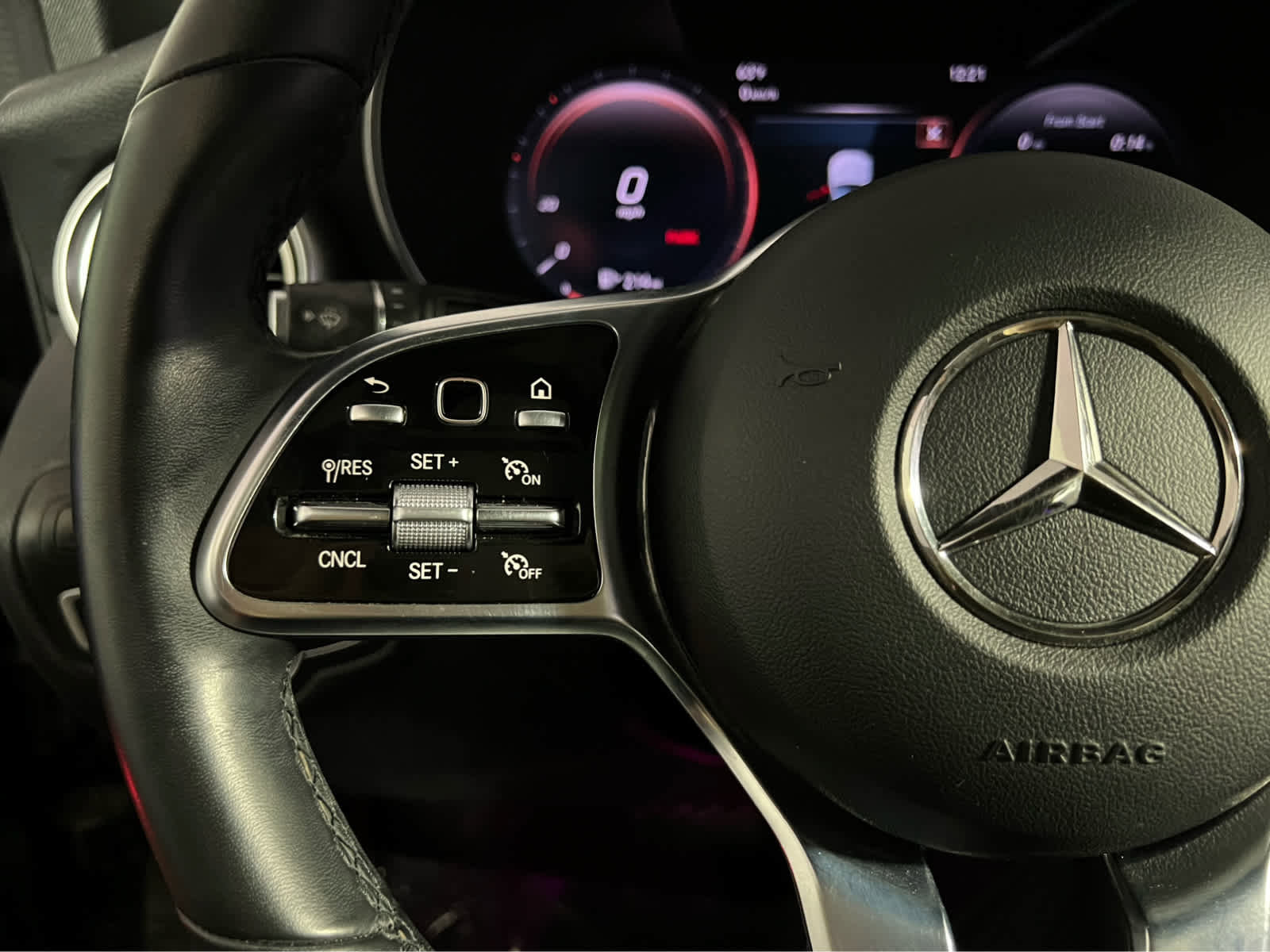 Used 2022 Mercedes-Benz GLC 300 4MATIC image 19