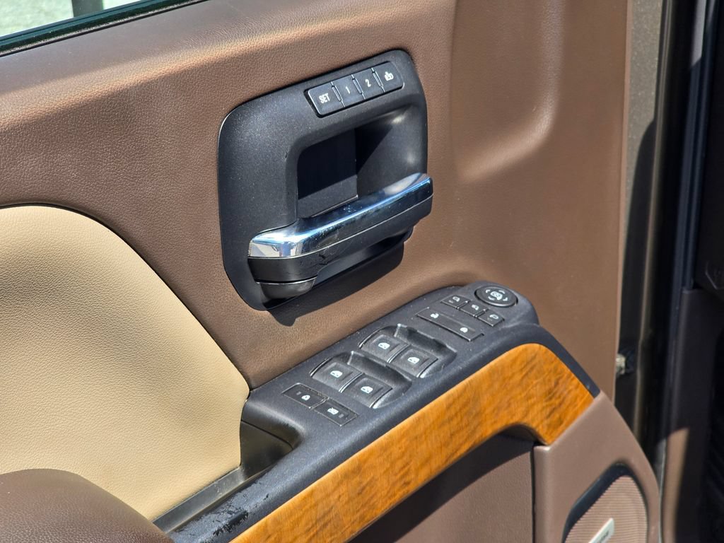 Used 2014 Chevrolet Silverado 1500 LTZ AWD/4WD image 38