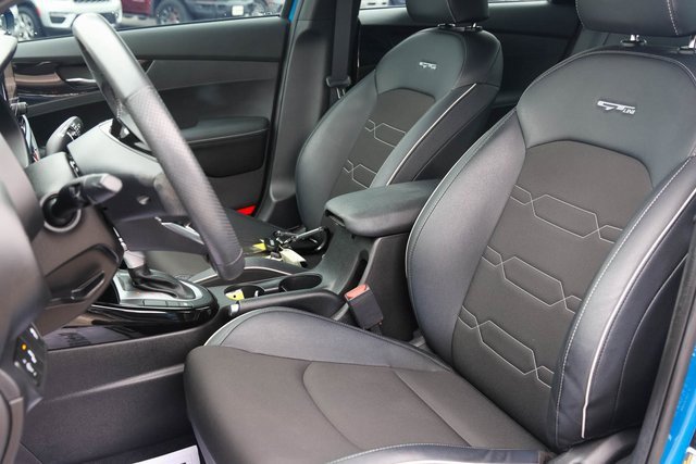 Used 2023 Kia Forte GT-Line image 11
