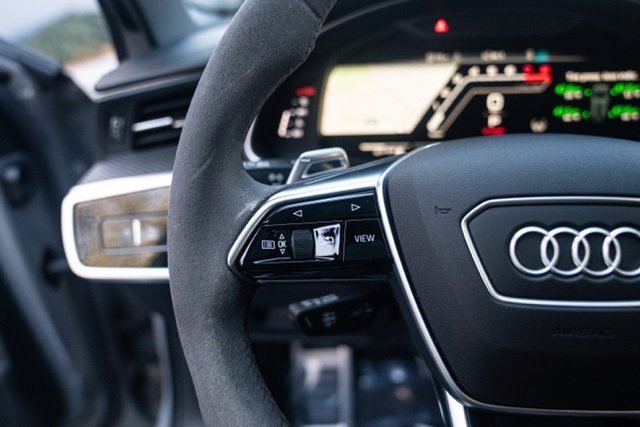 Used 2022 Audi RS 6 image 25