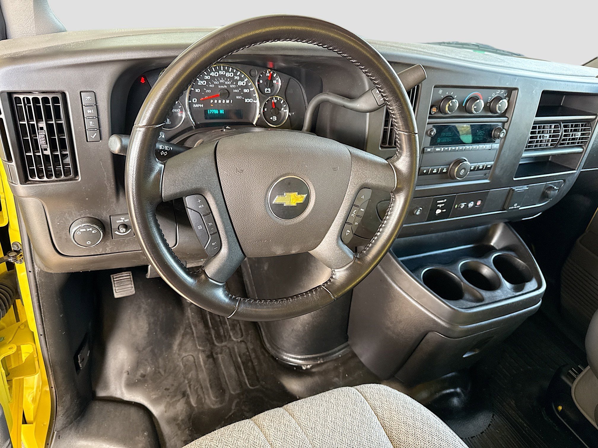 Used 2023 Chevrolet Express 2500 w/ Driver Convenience Package image 17