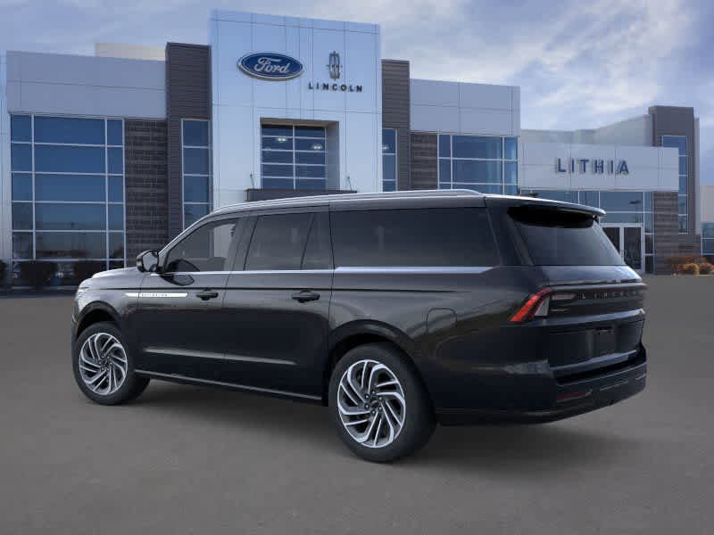 New 2025 Lincoln Navigator L Reserve AWD/4WD image 4
