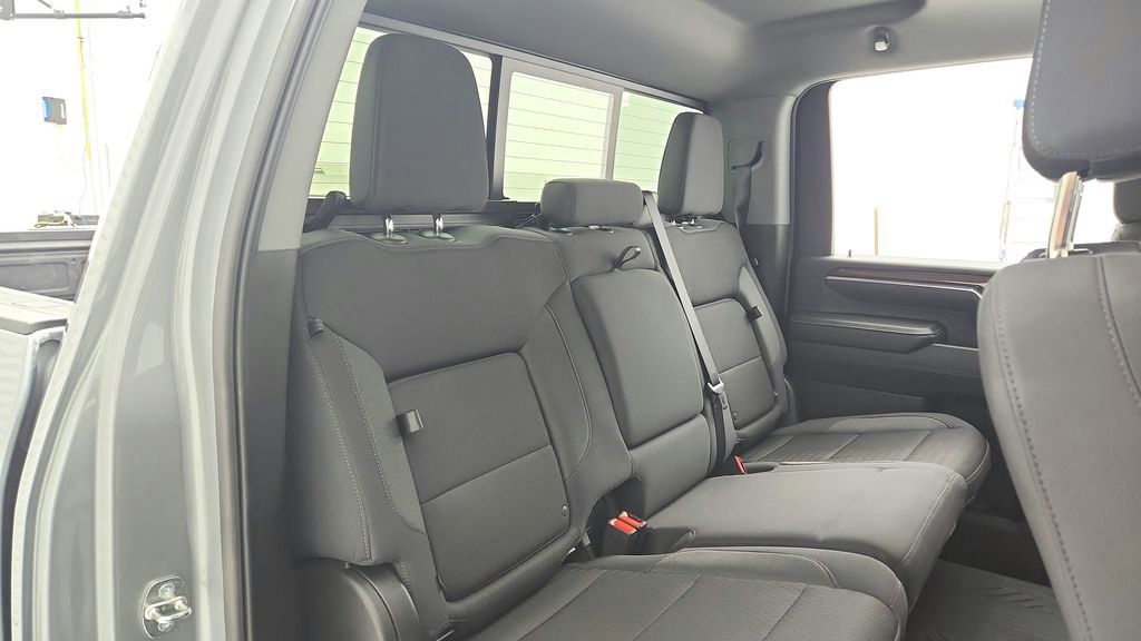 Used 2024 Chevrolet Silverado 2500 LT w/ Texas Edition AWD/4WD image 36