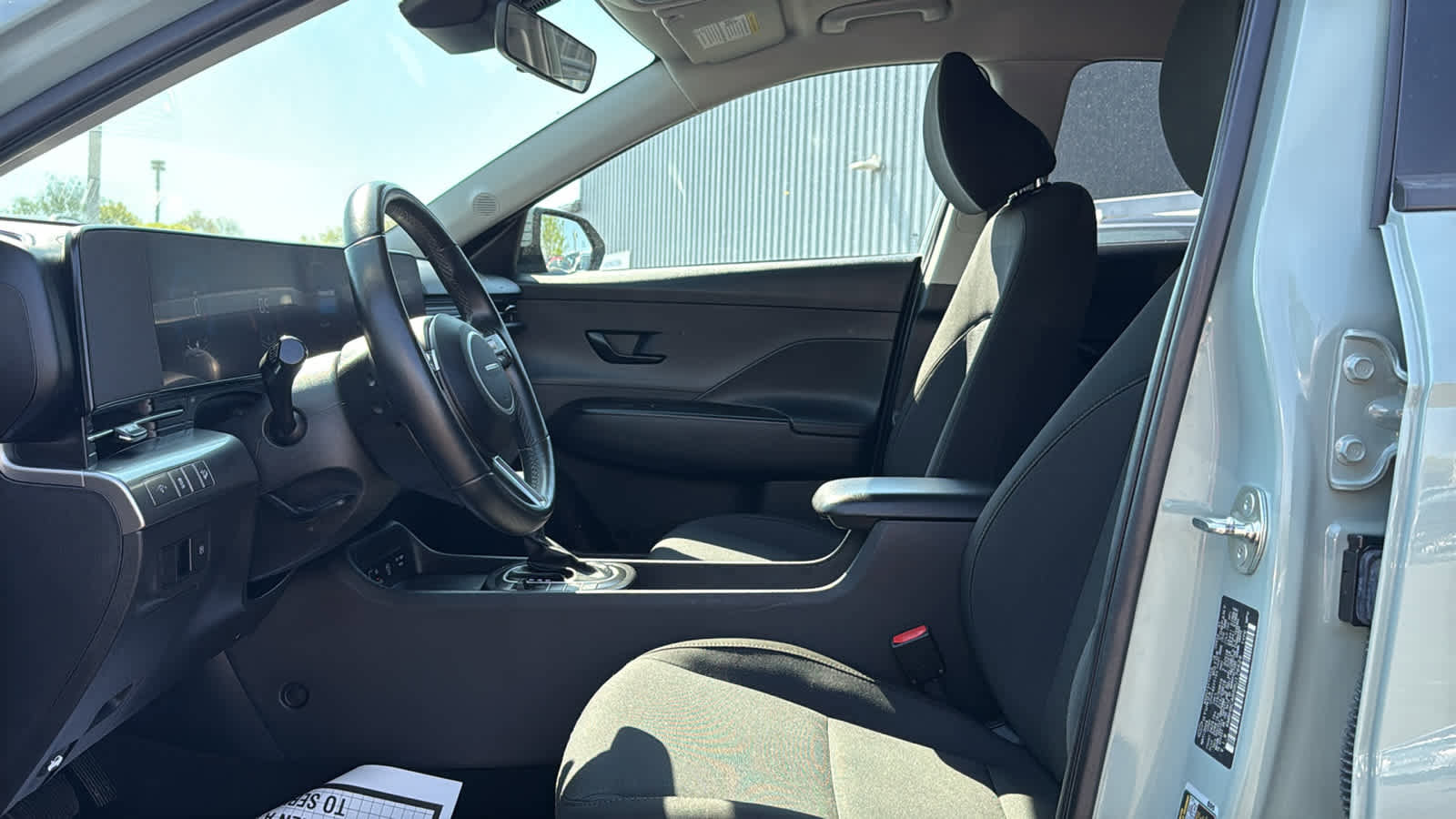 Used 2024 Hyundai Kona SEL AWD/4WD image 12