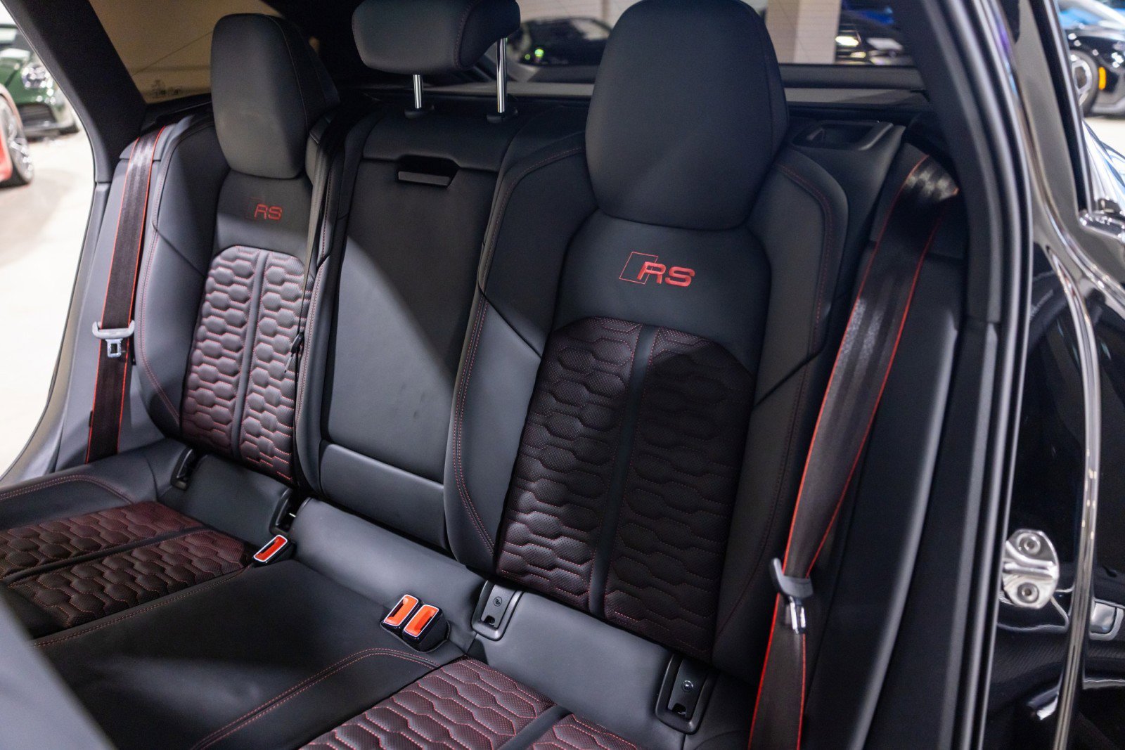 Used 2024 Audi RS 6 performance AWD/4WD image 33