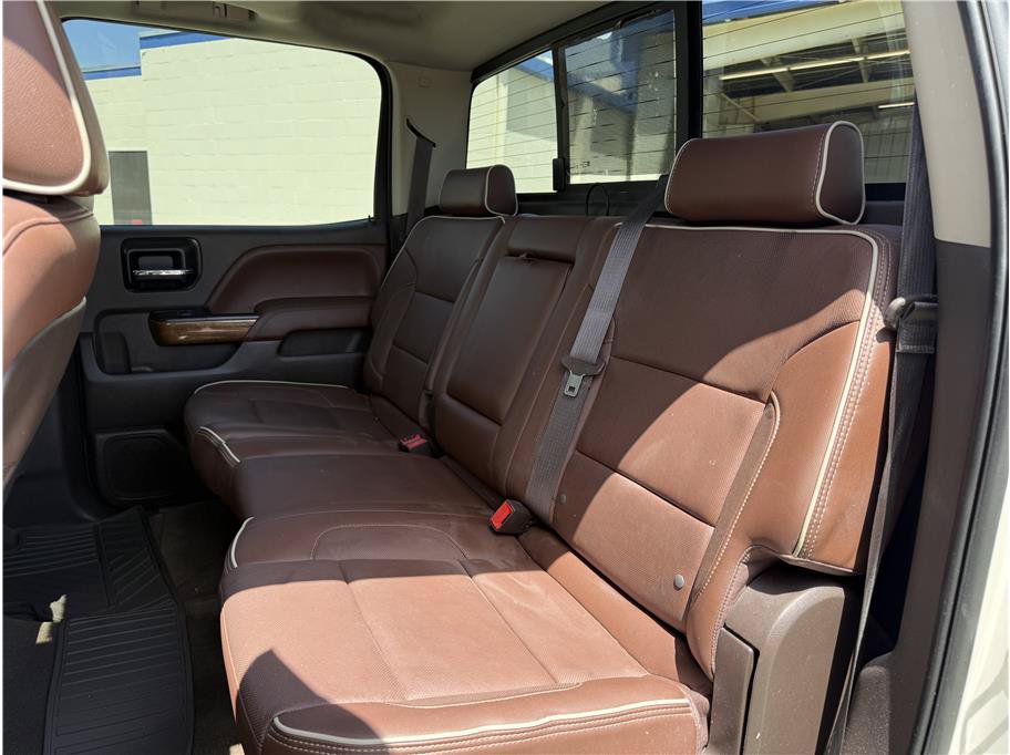Used 2014 Chevrolet Silverado 1500 High Country w/ High Country Premium Package AWD/4WD image 14